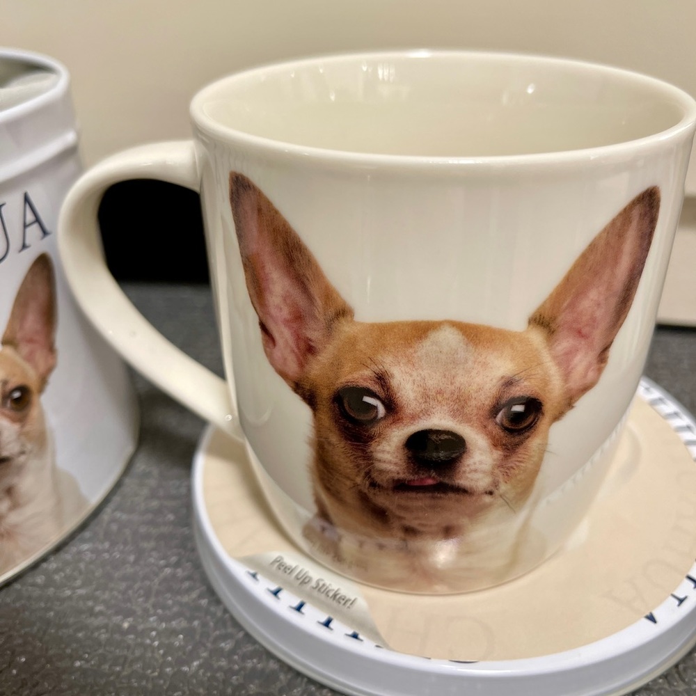 Chihuahua Dog Metal Tin and Ceramic Coffee & Tea Mug Gift Set NEW - Picture 3 of 7